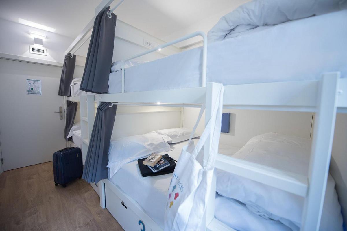 Auberge de jeunesse Room00 *